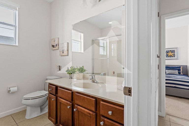 Vacation Home Near Disney - 4 Bedrooms