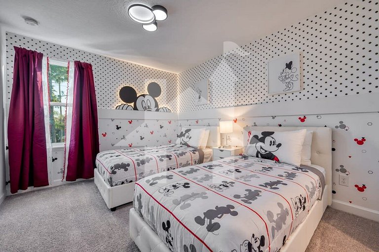 Casa de Vacaciones Cerca de Disney - 4 Habitaciones