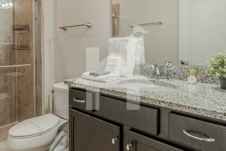 Vacation Home Near Disney - 5 Bedrooms