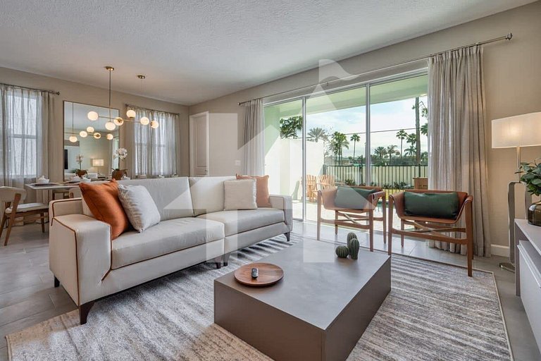 Vacation Home Near Disney - 5 Bedrooms