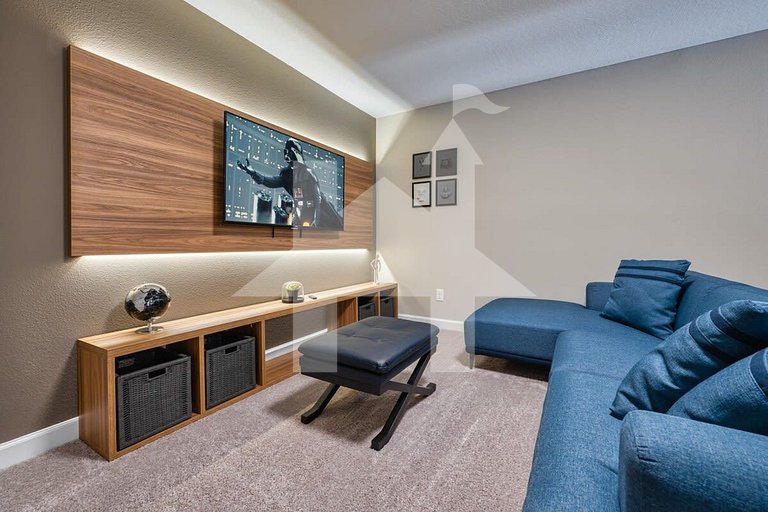 Vacation Home Near Disney - 5 Bedrooms