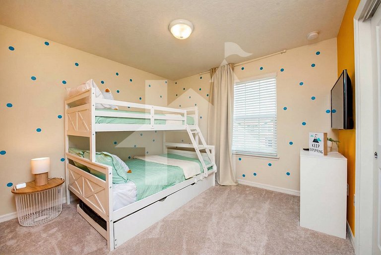 Vacation Home Near Disney - 5 Bedrooms