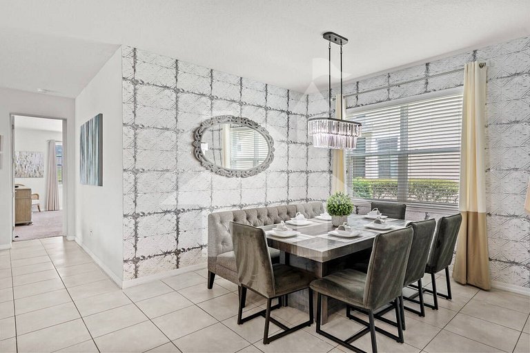 Vacation Home Near Disney - 5 Bedrooms