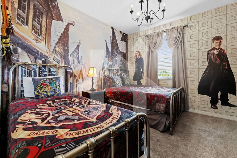 Vacation Home Near Disney - 5 Bedrooms