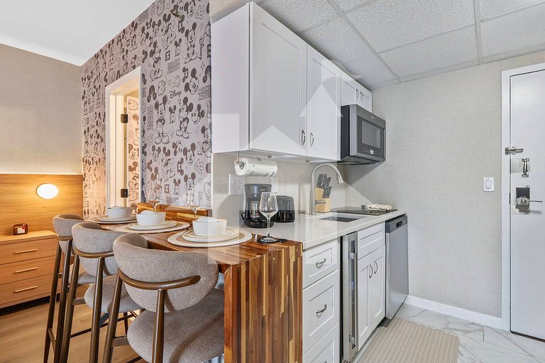 Vacation Home Near Disney - 1 Bedrooms