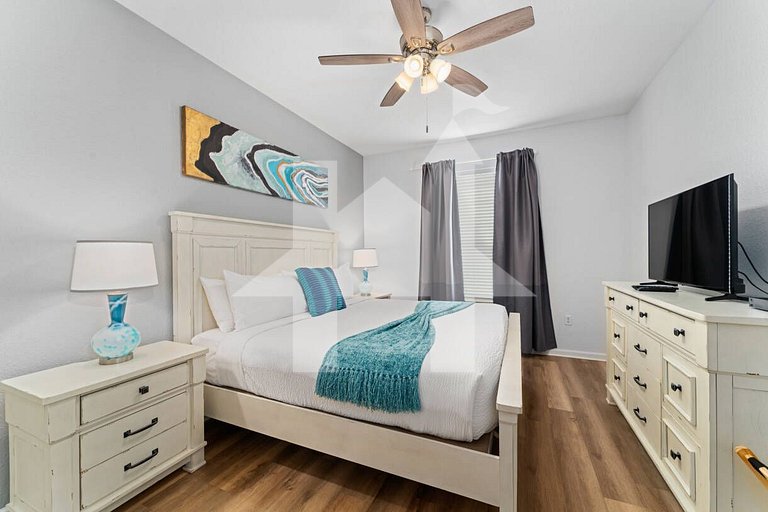 Vacation Home Near Disney - 3 Bedrooms