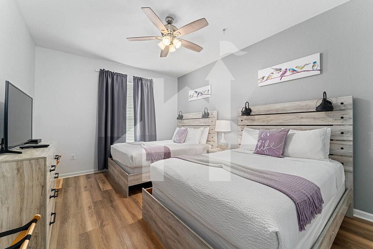 Vacation Home Near Disney - 3 Bedrooms