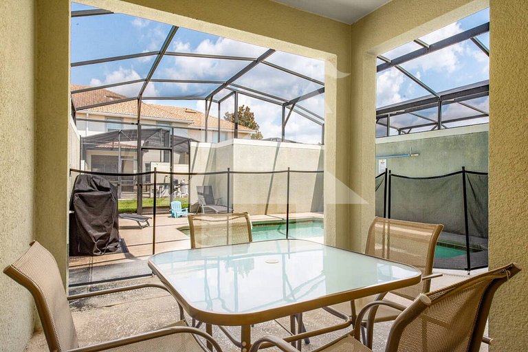 Vacation Home Near Disney - 4 Bedrooms