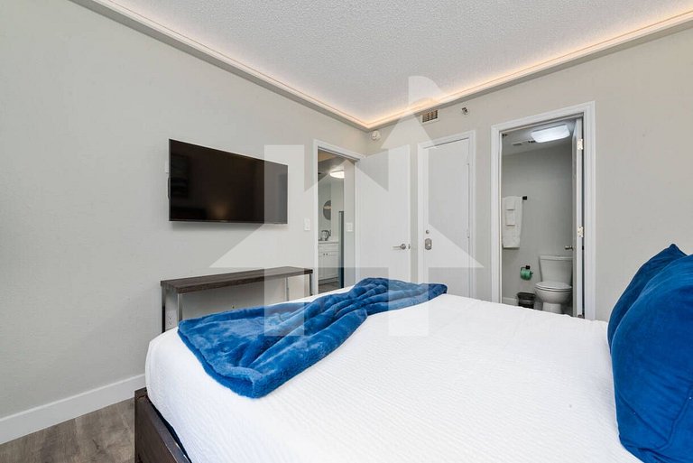 Vacation Home Near Disney - 2 Bedrooms