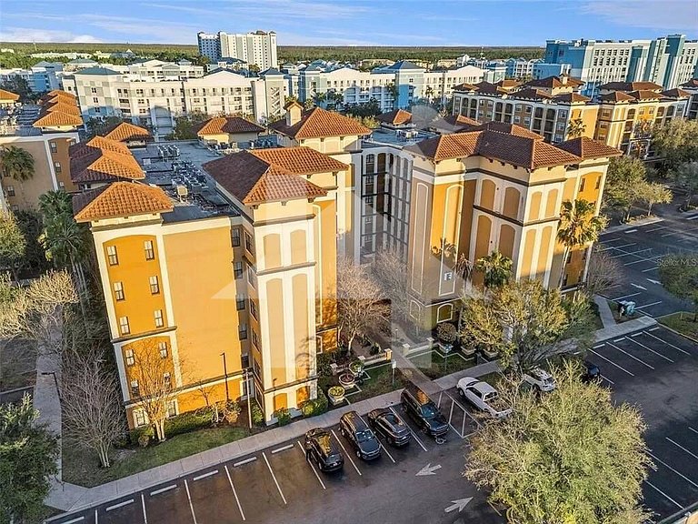 3BR Floridays Suite on I-Drive
