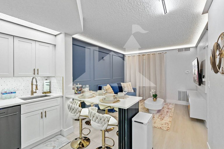 Suite c/ Vista Piscina + Parking Gratis