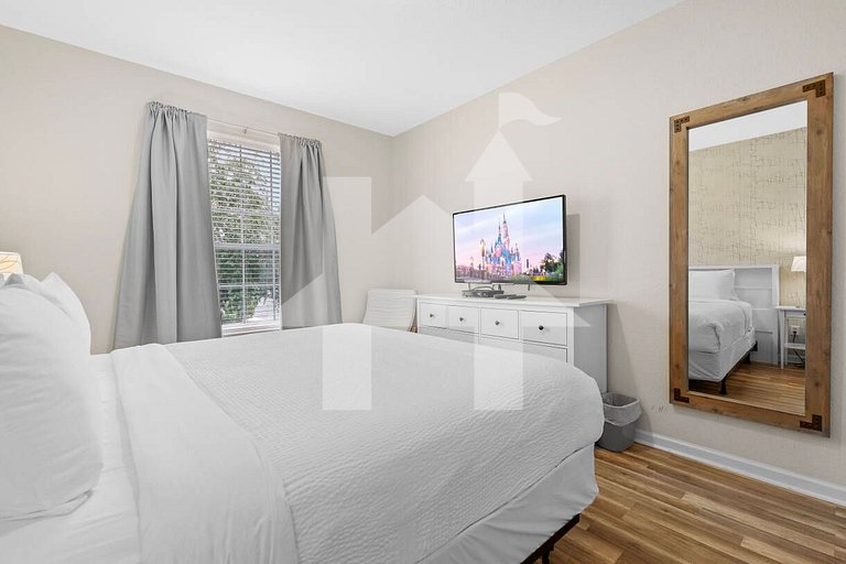 Vacation Home Near Disney - 3 Bedrooms