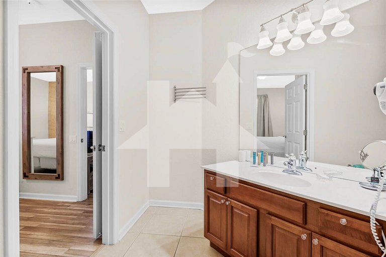 Vacation Home Near Disney - 3 Bedrooms