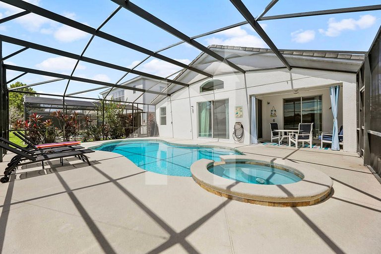 Vacation Home Near Disney - 4 Bedrooms