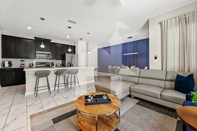Vacation Home Near Disney - 4 Bedrooms