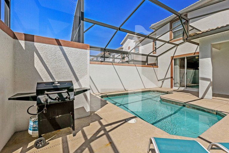 Vacation Home Near Disney - 4 Bedrooms